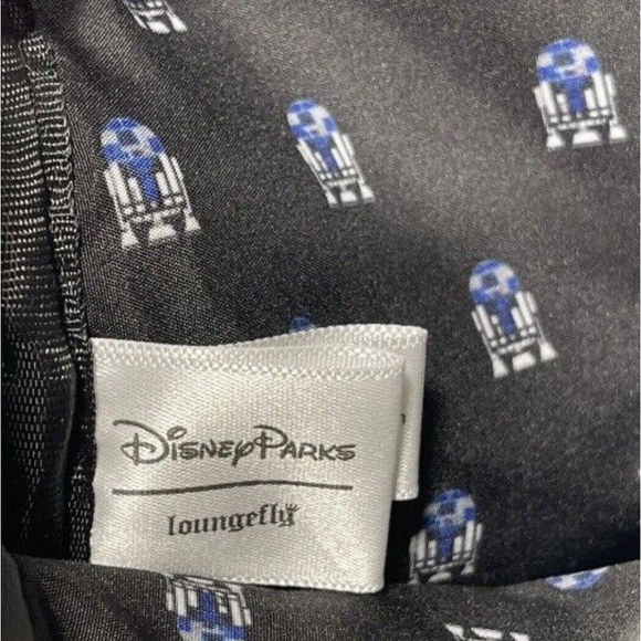 STAR WARS Disney Loungefly R2D2 wristlet/ belt bag - Picture 5 of 7